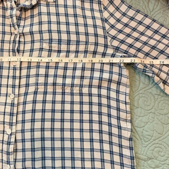 Women’s Treasure & Bond Boyfriend Fit Size M Blue Checkered Button Up Soft Shirt - Picture 6 of 9